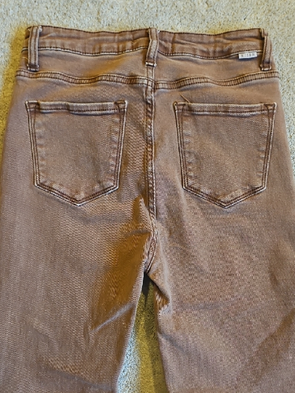 Risen Women's Brown Wide-Leg Jeans with Raw Hem - Picture 12 of 12